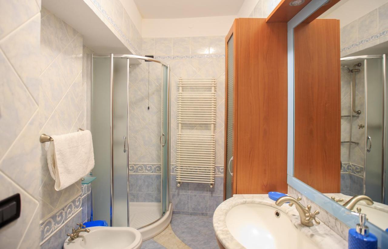 I Colori Di Rio Apartment Riomaggiore Exterior photo